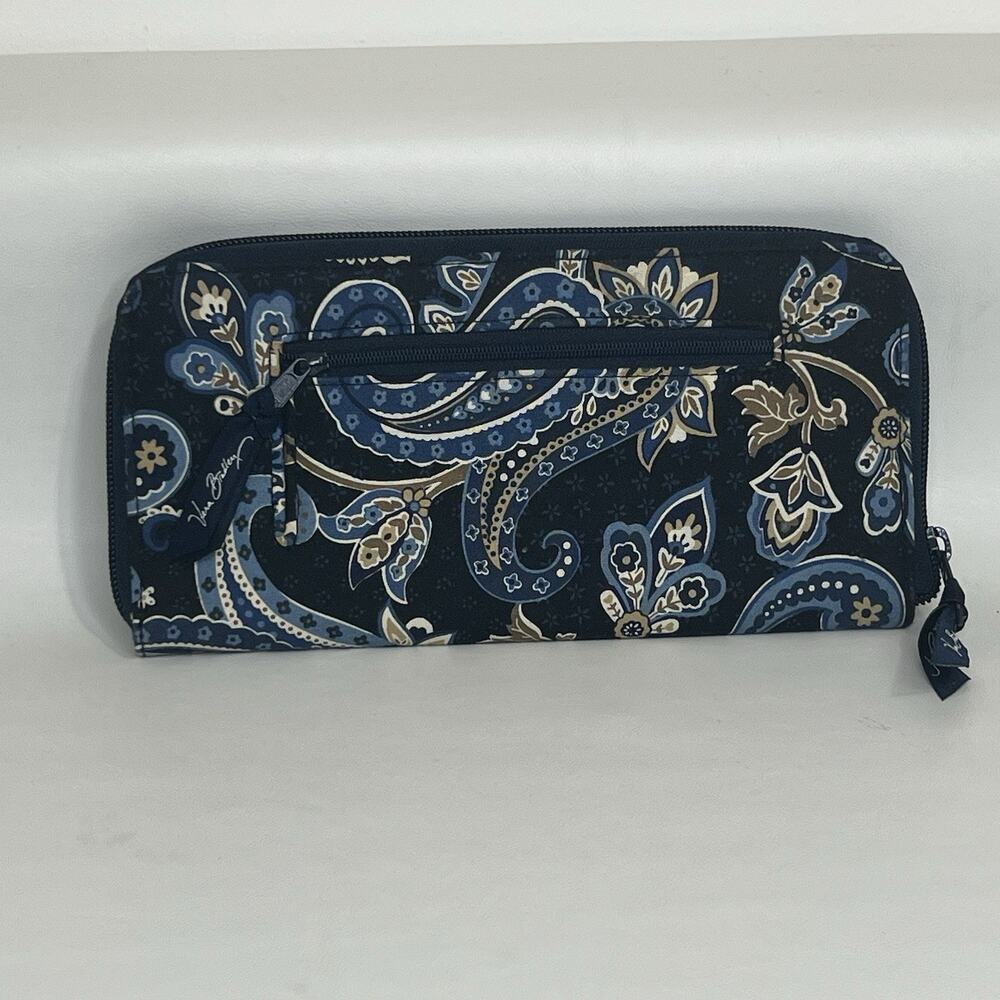 Vera Bradley Blue Paisley Zip Around Wallet Organizer Card Holder Clutch Floral - Picture 2 of 7